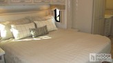 bottom-slider-img