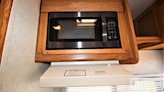 bottom-slider-img
