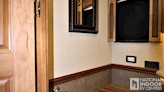 bottom-slider-img