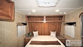 bottom-slider-img