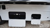 bottom-slider-img
