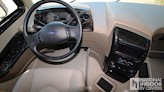 bottom-slider-img