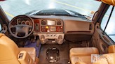 bottom-slider-img