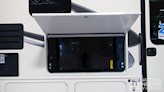 bottom-slider-img