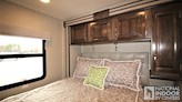 bottom-slider-img