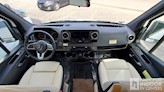bottom-slider-img