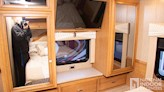 bottom-slider-img