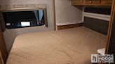 bottom-slider-img
