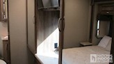 bottom-slider-img