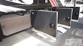 bottom-slider-img