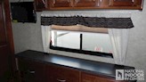 bottom-slider-img