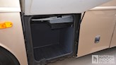 bottom-slider-img