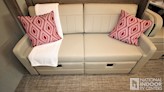 bottom-slider-img
