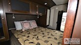 bottom-slider-img