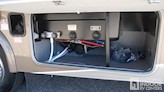 bottom-slider-img