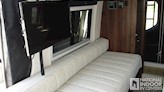 bottom-slider-img
