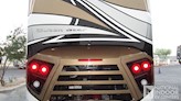 bottom-slider-img