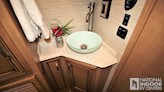 bottom-slider-img