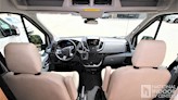 bottom-slider-img