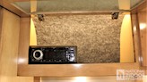 bottom-slider-img