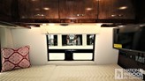 bottom-slider-img