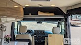 bottom-slider-img