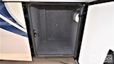 bottom-slider-img