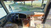 bottom-slider-img