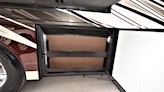 bottom-slider-img