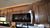 bottom-slider-img