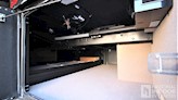 bottom-slider-img
