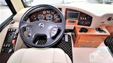 bottom-slider-img