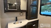 bottom-slider-img