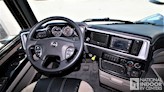 bottom-slider-img