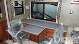 bottom-slider-img