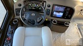 bottom-slider-img