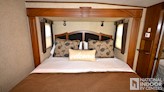 bottom-slider-img