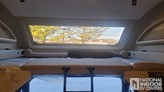bottom-slider-img