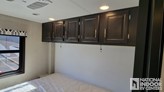 bottom-slider-img