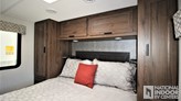 bottom-slider-img