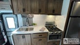 bottom-slider-img