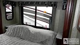 bottom-slider-img