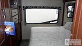 bottom-slider-img