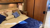 bottom-slider-img