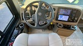 bottom-slider-img