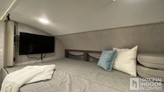 bottom-slider-img