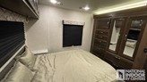 bottom-slider-img