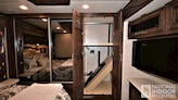 bottom-slider-img