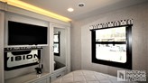 bottom-slider-img