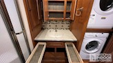 bottom-slider-img